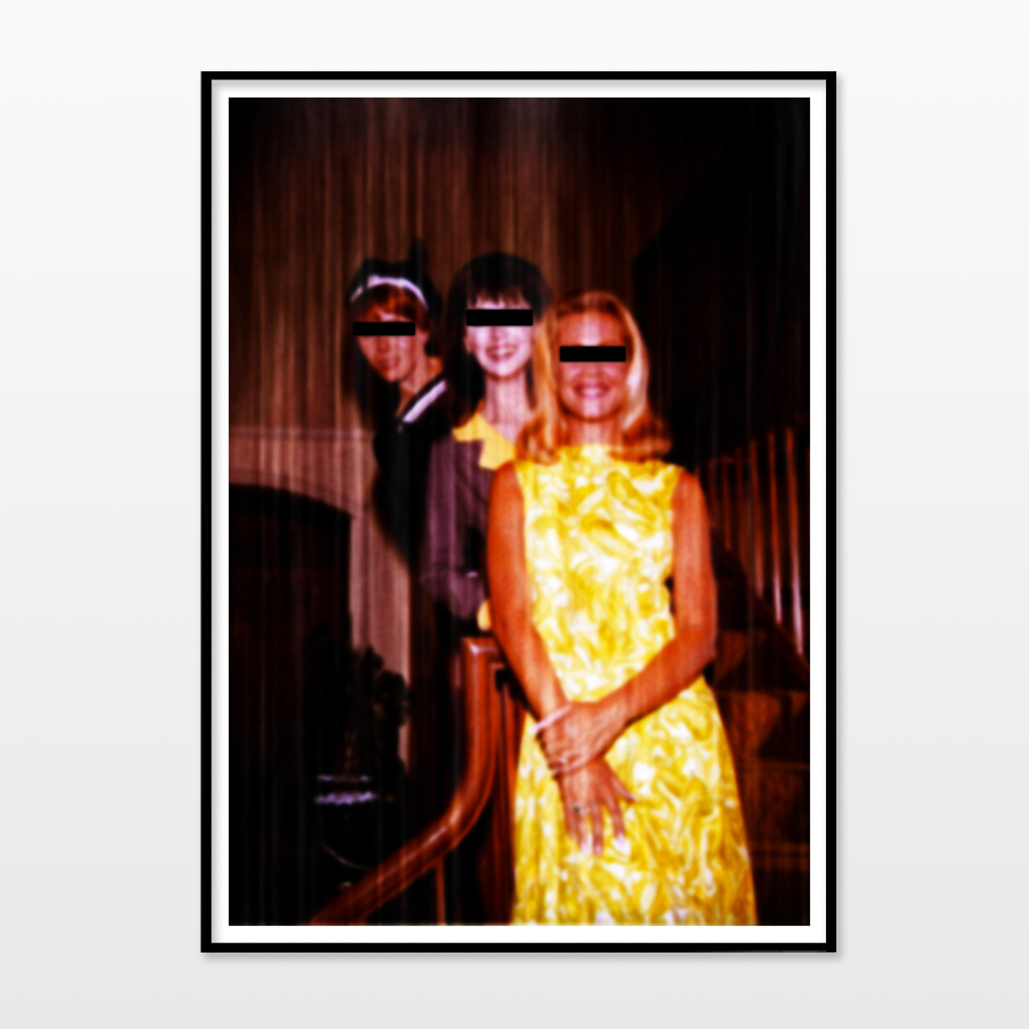 plakater-posters-kunsttryk, giclee-tryk, farverige, ekspressionistiske, figurative, grafiske, pop, kroppe, mennesker, sorte, brune, gule, blæk, papir, københavn, dansk, dekorative, design, kvindelig, interiør, bolig-indretning, moderne, moderne-kunst, nordisk, skandinavisk, kvinder, Buy original high quality art. Paintings, drawings, limited edition prints & posters by talented artists.