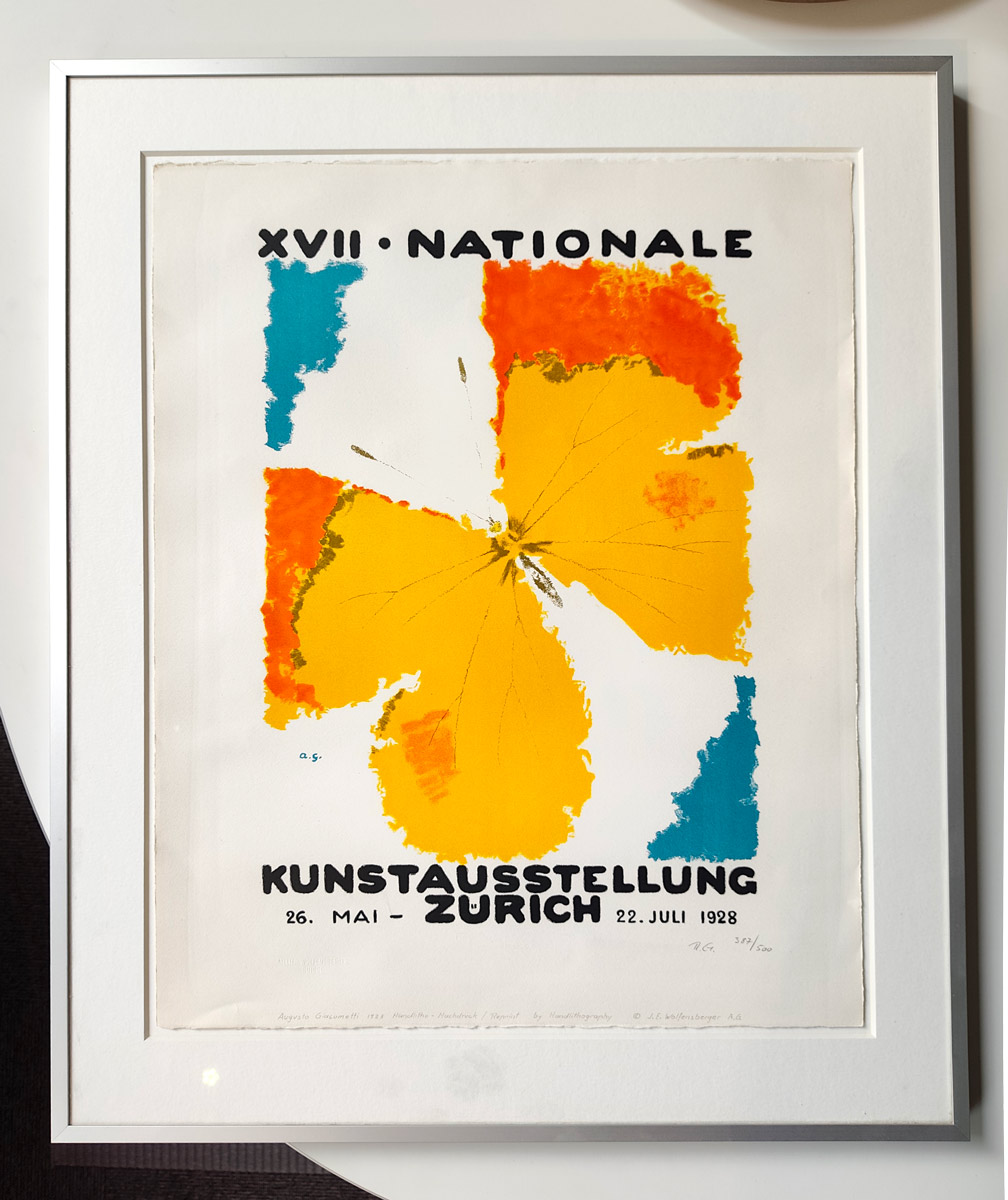 plakater-posters-kunsttryk, litografier, abstrakte, illustrative, minimalistiske, botanik, natur, mønstre, røde, turkise, hvide, gule, blæk, papir, abstrakte-former, smukke, samtidskunst, dekorative, design, blomster, interiør, bolig-indretning, moderne, moderne-kunst, flotte, Køb original kunst og kunstplakater. Malerier, tegninger, limited edition kunsttryk & plakater af dygtige kunstnere.