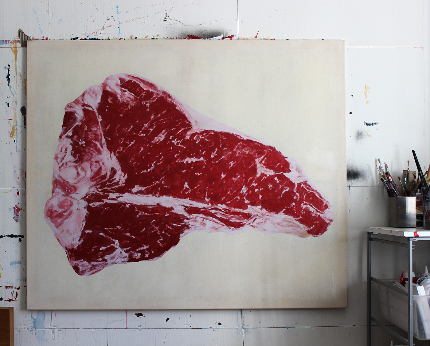 malerier, figurative, pop, still-life, dyreliv, hverdagsliv, røde, hvide, akryl,  bomuldslærred, samtidskunst, københavn, dansk, dekorative, design, interiør, bolig-indretning, moderne, moderne-kunst, nordisk, skandinavisk, Køb original kunst og kunstplakater. Malerier, tegninger, limited edition kunsttryk & plakater af dygtige kunstnere.