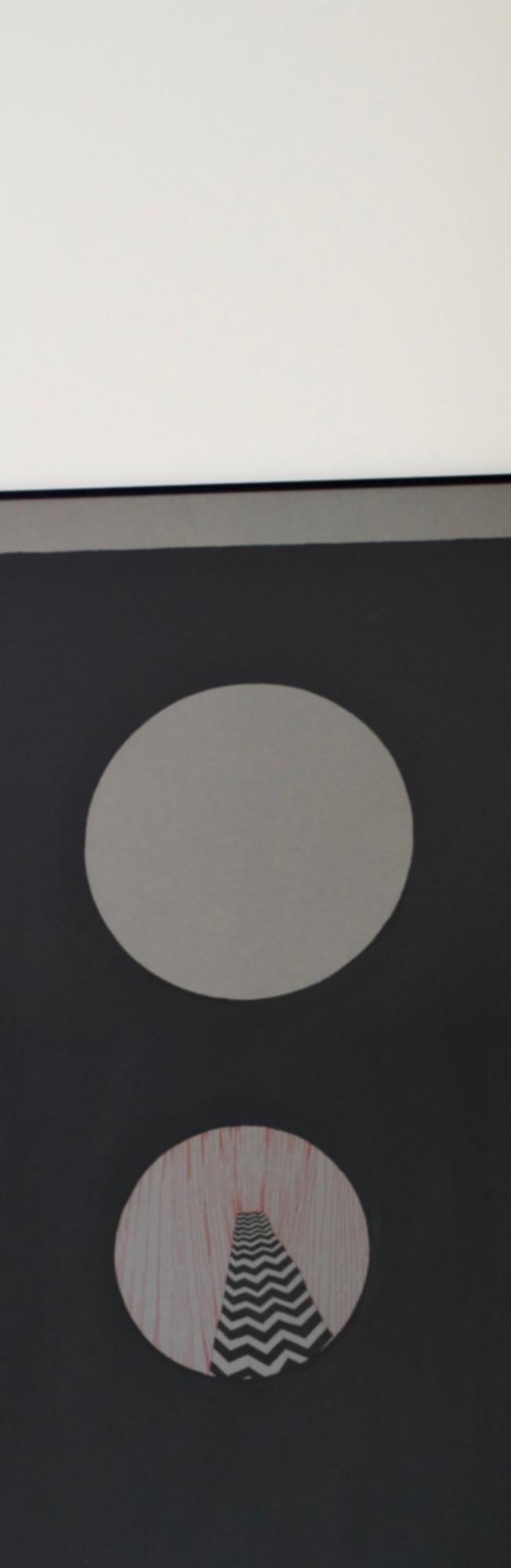 tegninger, æstetiske, grafiske, minimalistiske, monokrome, mønstre, sorte, grå, røde, akryl, artliner, papir, abstrakte-former, sort-hvide, samtidskunst, københavn, dansk, dekorative, design, interiør, bolig-indretning, moderne, moderne-kunst, nordisk, skandinavisk, Køb original kunst og kunstplakater. Malerier, tegninger, limited edition kunsttryk & plakater af dygtige kunstnere.