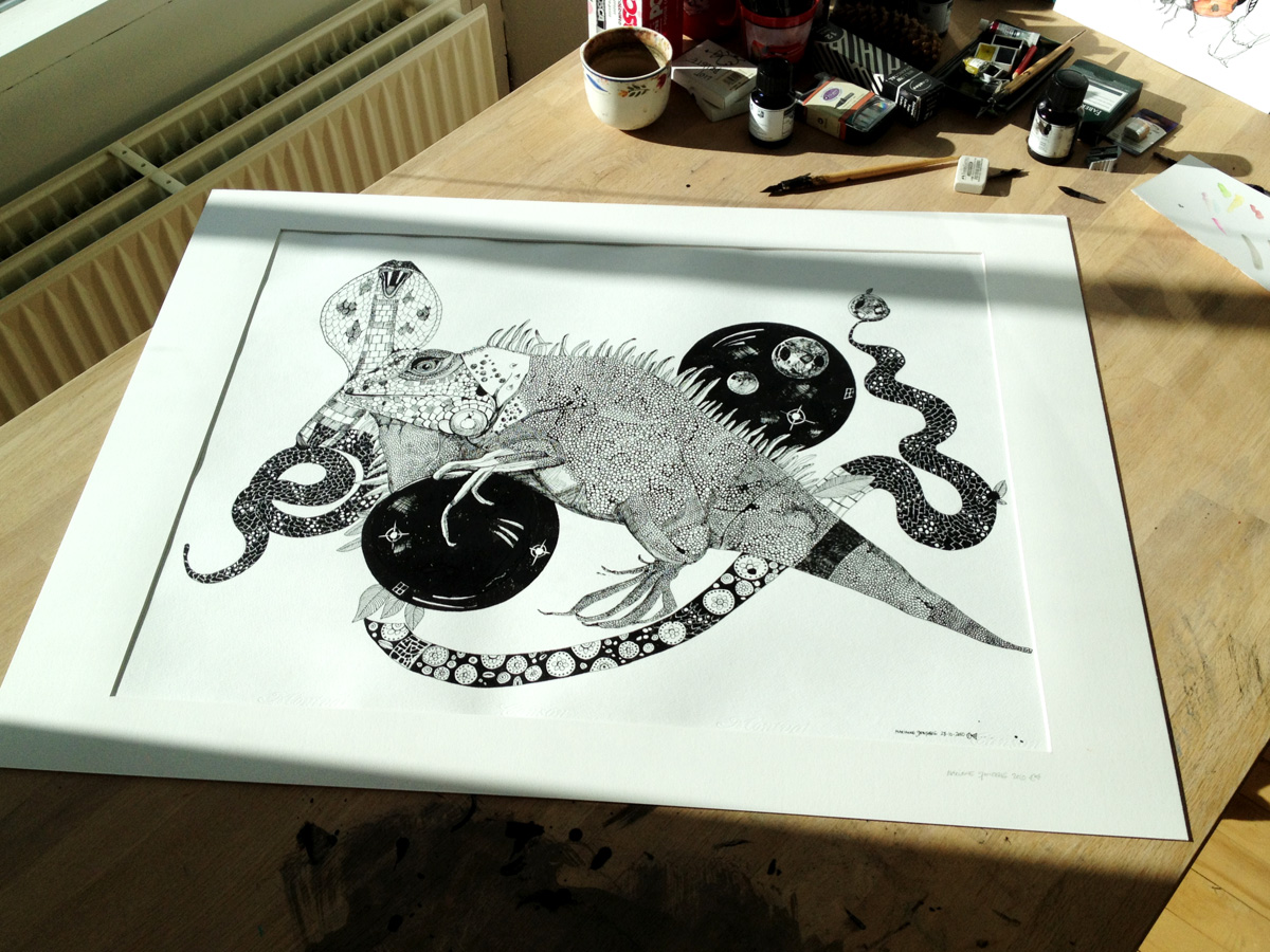 Leguan og Slangetegn. En illustration af kunstner Marianne Stenberg.
