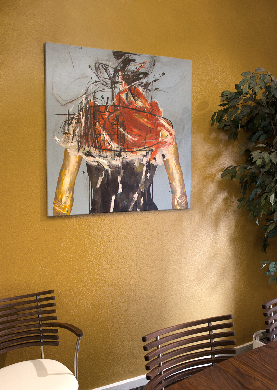 Forward II | Malerier | Rose Marie Brøgger | Originalt maleri af Rosemarie Brøgger | Beauton Art Gallery malerier, abstrakte, æstetiske, ekspressionistiske, portræt, kroppe, bevægelse, mennesker, sorte, grå, orange, akryl,  bomuldslærred, abstrakte-former, samtidskunst, dekorative, ekspressionisme, interiør, bolig-indretning, kvinder, Køb original kunst og kunstplakater. Malerier, tegninger, limited edition kunsttryk & plakater af dygtige kunstnere.