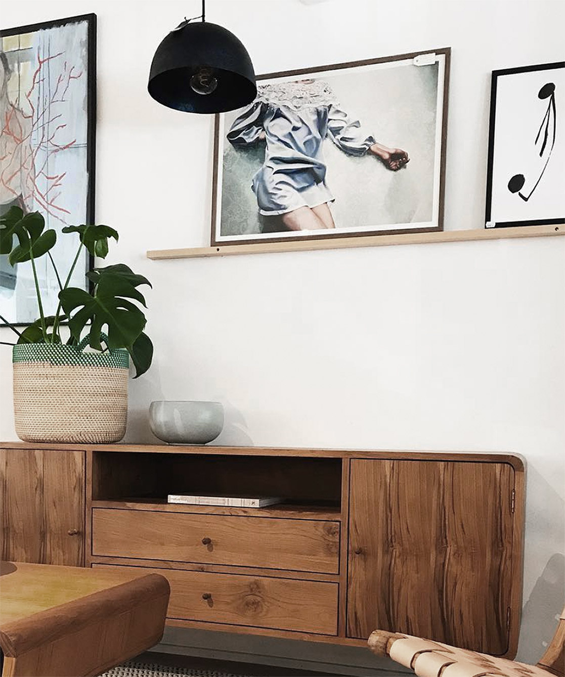 Act of Pattern VIII | Plakater-posters-kunsttryk, Giclee-tryk | Aleksandra Kalisz | Beauton Art Gallery plakater-posters-kunsttryk, giclee-tryk, æstetiske, figurative, landskab, kroppe, botanik, mønstre, seksualitet, beige, blå, grå, hvide, blæk, papir, dansk, dekorative, design, kvindelig, blomster, interiør, bolig-indretning, naturlig, naturealistiske, nordisk, planter, romantiske, skandinavisk, kvinder, Køb original kunst og kunstplakater. Malerier, tegninger, limited edition kunsttryk & plakater af dygtige kunstnere.