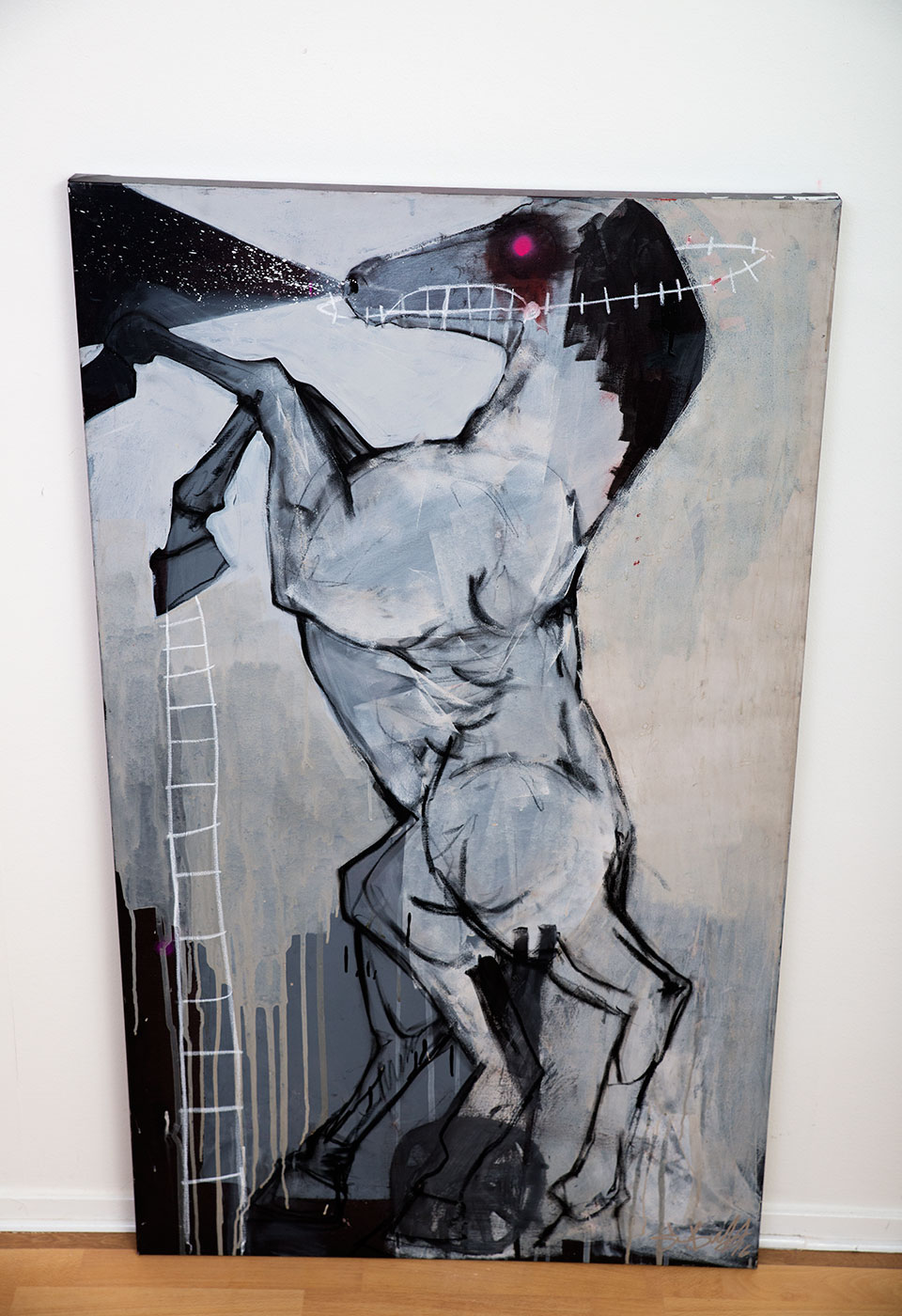 malerier, dyr, figurative, husdyr, kæledyr, beige, sorte, grå, akryl,  bomuldslærred, spraymaling, heste, Køb original kunst af den højeste kvalitet. Malerier, tegninger, limited edition kunsttryk & plakater af dygtige kunstnere.