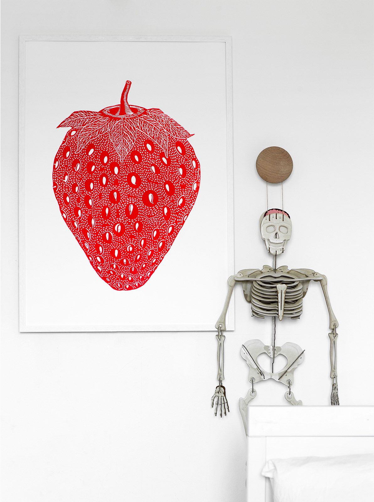 plakater-posters-kunsttryk, linoleumstryk, farverige, børnevenlige, figurative, grafiske, illustrative, pop, still-life, botanik, natur, mønstre, røde, hvide, akryl, papir, smukke, samtidskunst, dansk, dekorative, design, frugt, interiør, bolig-indretning, moderne, moderne-kunst, nordisk, pop-art, plakater, flotte, tryk, skandinavisk, Køb original kunst og kunstplakater. Malerier, tegninger, limited edition kunsttryk & plakater af dygtige kunstnere.