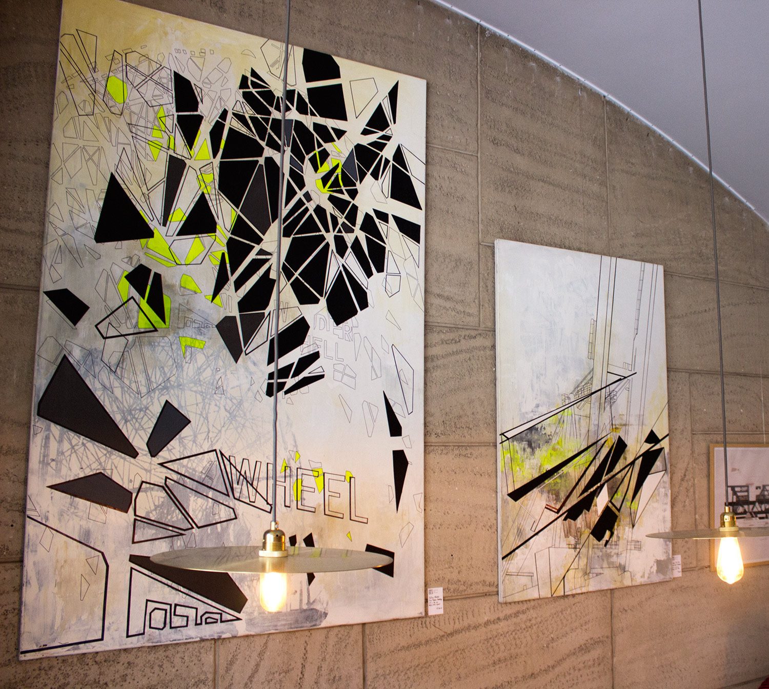 malerier, collager, abstrakte, geometriske, grafiske, pop, arkitektur, bevægelse, mønstre, videnskab, sorte, grå, hvide, gule, akryl,  bomuldslærred, blyant, fotos, abstrakte-former, arkitektoniske, bygninger, samtidskunst, dansk, dekorative, design, bondegård, interiør, bolig-indretning, moderne, moderne-kunst, nordisk, skandinavisk, Køb original kunst og kunstplakater. Malerier, tegninger, limited edition kunsttryk & plakater af dygtige kunstnere.