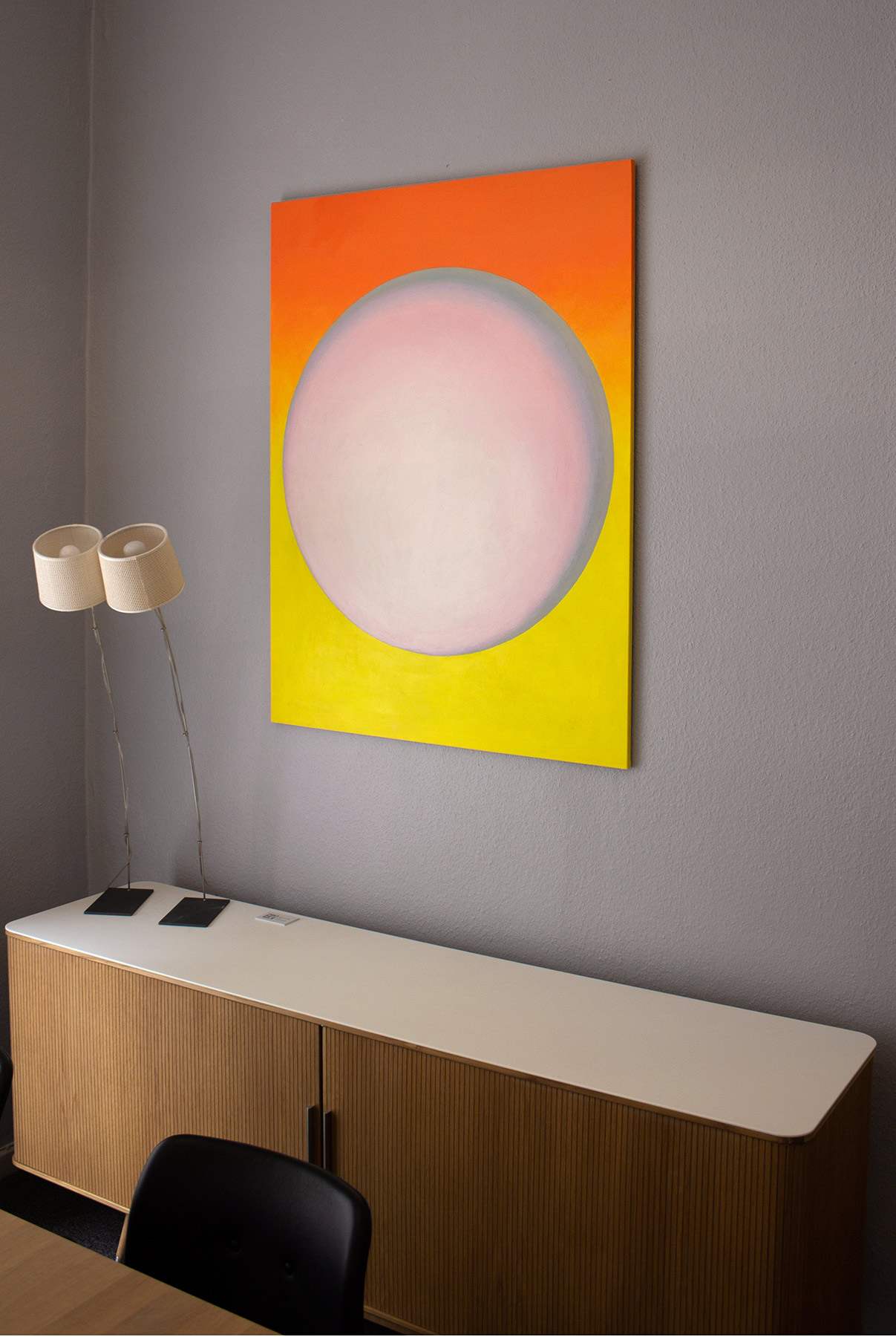 malerier, abstrakte, æstetiske, farverige, geometriske, grafiske, minimalistiske, pop, arkitektur, teknologi, grå, orange, pink, hvide, gule, akryl,  bomuldslærred, abstrakte-former, smukke, konceptuel, samtidskunst, dansk, design, interiør, bolig-indretning, moderne, moderne-kunst, nordisk, pop-art, skandinavisk, Køb original kunst og kunstplakater. Malerier, tegninger, limited edition kunsttryk & plakater af dygtige kunstnere.