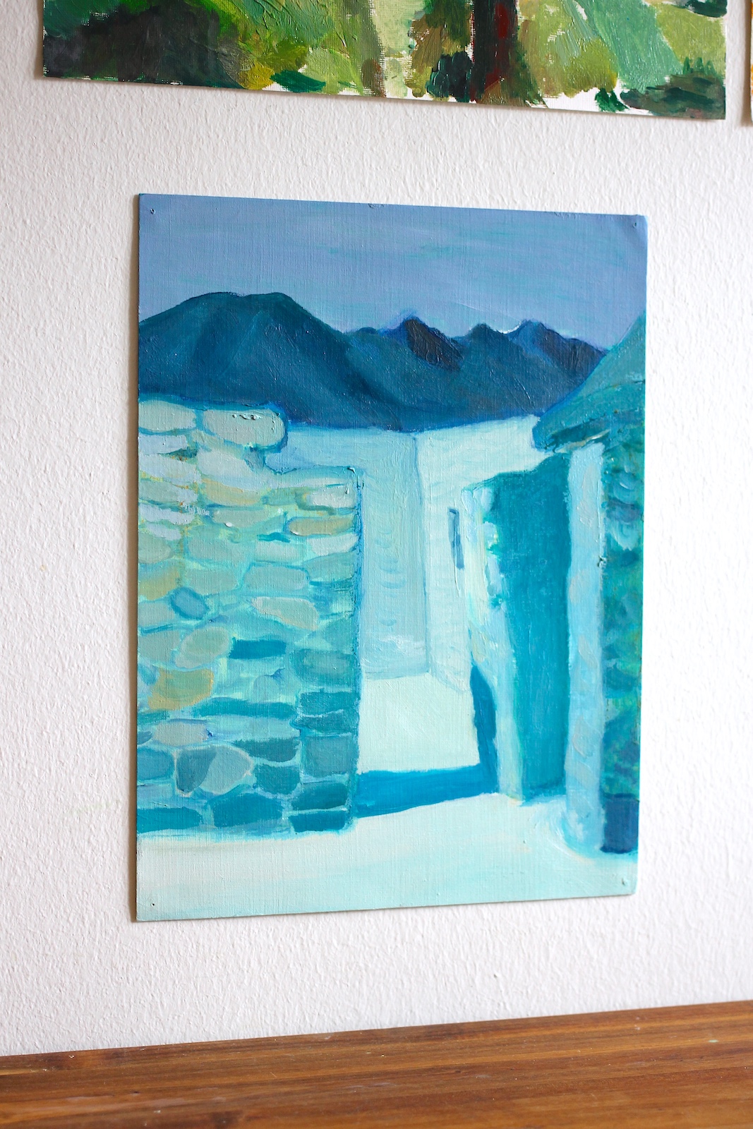 malerier, farverige, figurative, landskab, minimalistiske, arkitektur, stemninger, himmel, blå, pastel, lillae, turkise, papir, olie, arkitektoniske, atmosfære, smukke, bygninger, samtidskunst, dekorative, design, huse, impressionisme, interiør, bolig-indretning, moderne, moderne-kunst, bjerge, udendørs, flotte, romantiske, sceneri, firkantet, symbolsk, symmetri, rolige, rejse, vinduer, Køb original kunst og kunstplakater. Malerier, tegninger, limited edition kunsttryk & plakater af dygtige kunstnere.