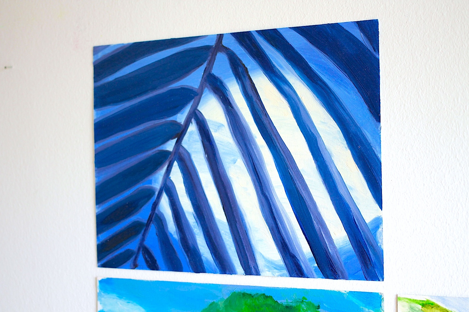 malerier, figurative, landskab, pop, still-life, botanik, natur, årstider, himmel, beige, blå, lillae, violette, papir, olie, atmosfære, strand, smukke, samtidskunst, dansk, dekorative, design, blomster, vandret, ikoner, interiør, bolig-indretning, kærlighed, moderne, moderne-kunst, naturlig, naturealistiske, nordisk, udendørs, planter, romantiske, silhuet, forår, sommer, sol, træer, Køb original kunst og kunstplakater. Malerier, tegninger, limited edition kunsttryk & plakater af dygtige kunstnere.