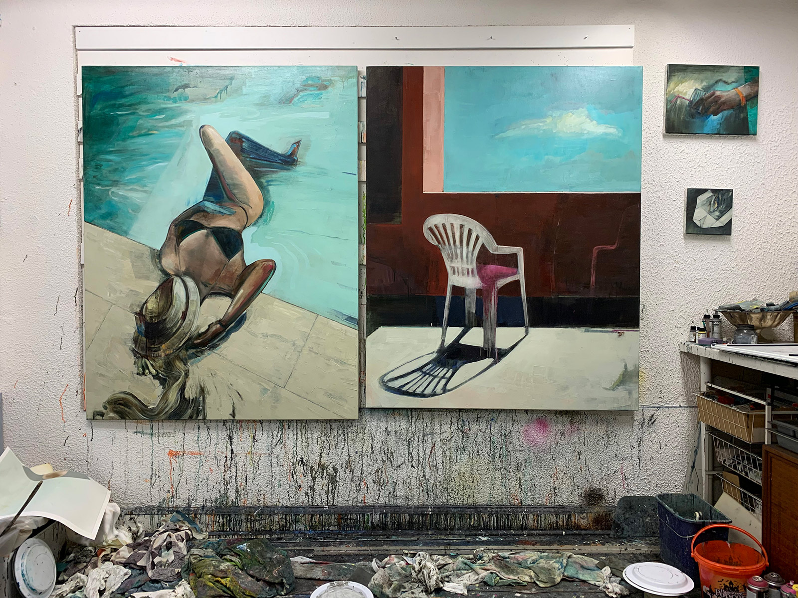 malerier, ekspressionistiske, figurative, grafiske, illustrative, kroppe, stemninger, natur, havet, mennesker, årstider, seksualitet, beige, blå, grønne, grå, turkise, akryl, kul,  bomuldslærred, olie, strand, smukke, samtidskunst, dag, drinks, ekspressionisme, kvindelig, piger, bolig-indretning, moderne-kunst, nordisk, skandinavisk, hav, former, vand, kvinder, Køb original kunst og kunstplakater. Malerier, tegninger, limited edition kunsttryk & plakater af dygtige kunstnere.