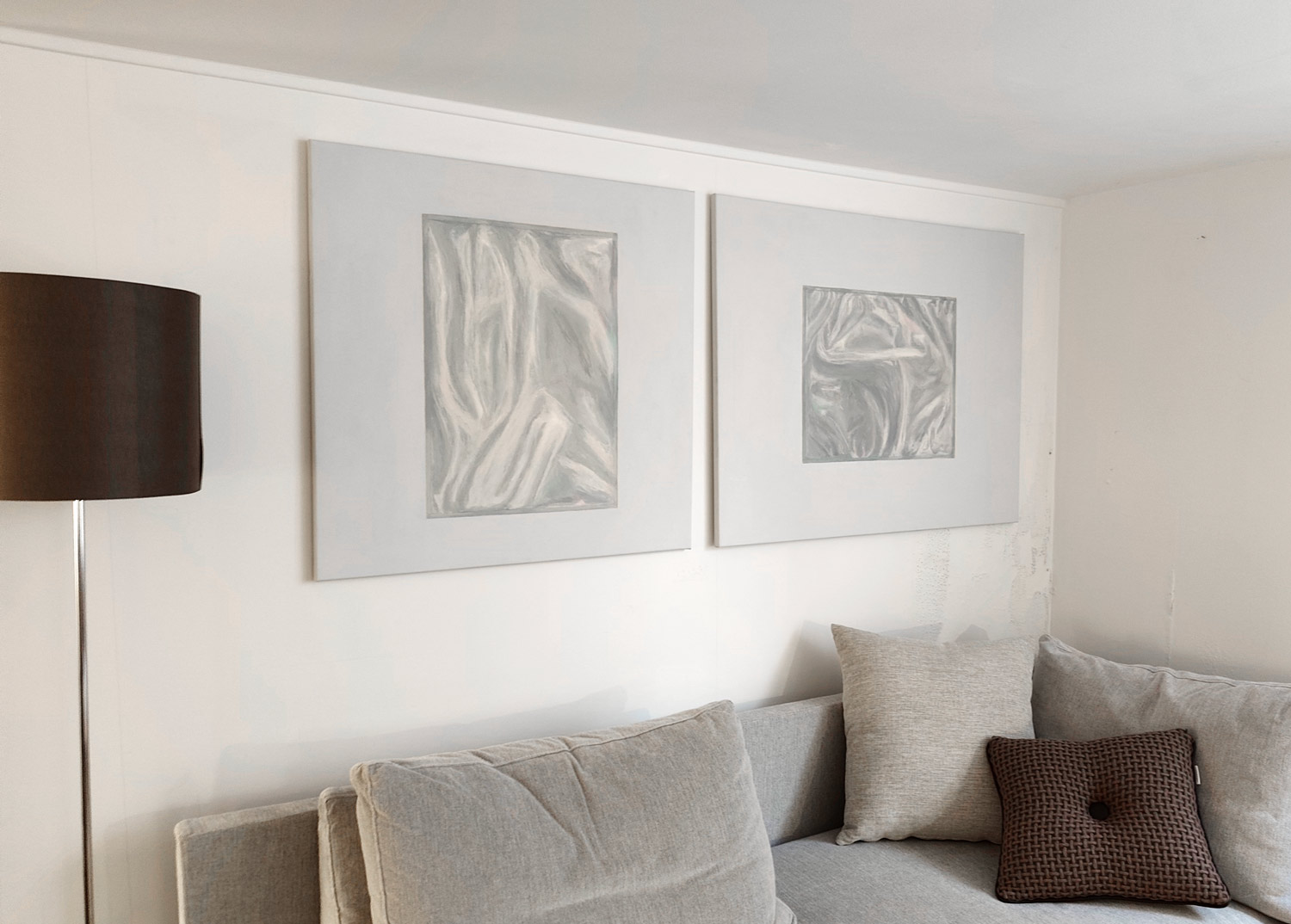 malerier, abstrakte, æstetiske, grafiske, minimalistiske, hverdagsliv, mønstre, beige, grå, hvide, akryl,  bomuldslærred, abstrakte-former, efterår, smukke, samtidskunst, københavn, dansk, dekorative, design, interiør, bolig-indretning, moderne, moderne-kunst, Køb original kunst og kunstplakater. Malerier, tegninger, limited edition kunsttryk & plakater af dygtige kunstnere.
