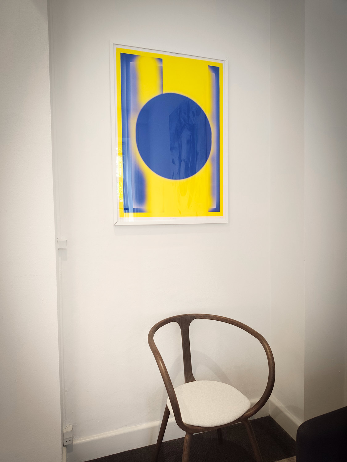 plakater-posters-kunsttryk, giclee-tryk, ekspressionistiske, geometriske, grafiske, minimalistiske, arkitektur, mønstre, teknologi, blå, gule, blæk, papir, arkitektoniske, smukke, samtidskunst, københavn, dansk, dekorative, design, interiør, bolig-indretning, moderne, moderne-kunst, pop-art, plakater, tryk, Køb original kunst og kunstplakater. Malerier, tegninger, limited edition kunsttryk & plakater af dygtige kunstnere.