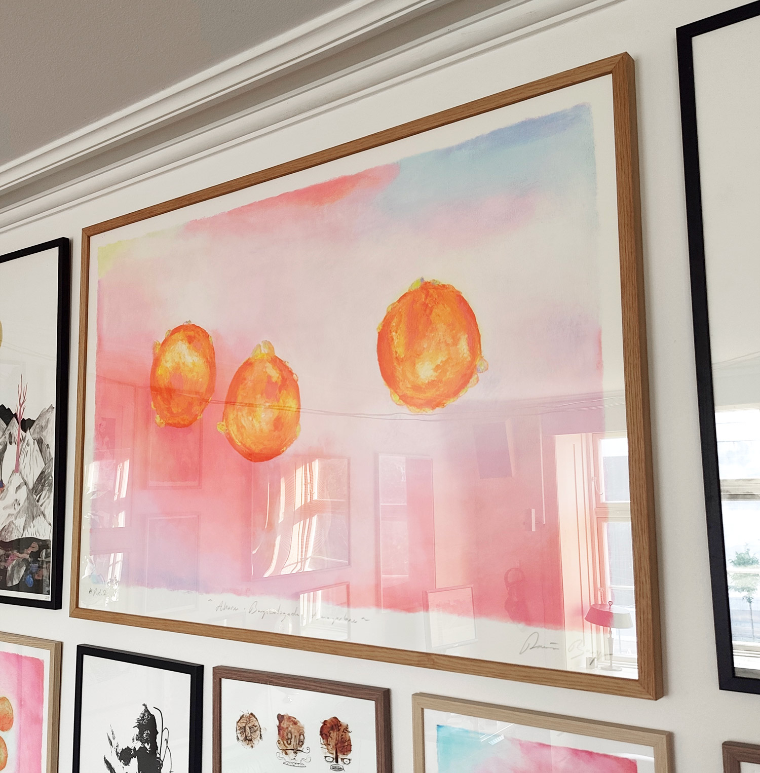 plakater-posters-kunsttryk, giclee-tryk, abstrakte, farverige, landskab, pop, botanik, natur, mønstre, himmel, orange, pink, turkise, blæk, papir, abstrakte-former, atmosfære, smukke, samtidskunst, københavn, dansk, dekorative, design, blomster, interiør, bolig-indretning, moderne, moderne-kunst, nordisk, Køb original kunst og kunstplakater. Malerier, tegninger, limited edition kunsttryk & plakater af dygtige kunstnere.