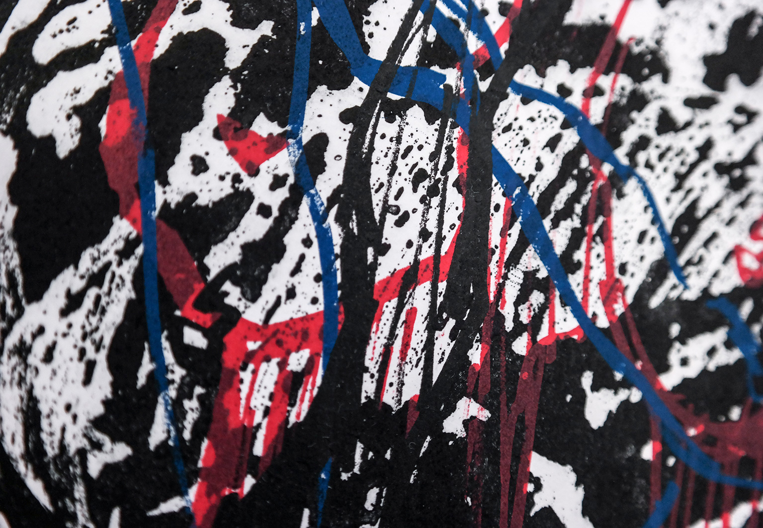 Figurations V - 73cm x 55cm. Original silketryk af kunstner Zuzanna Sitarska kunstgalleri. kunstværker. online kunst. kunstner. original kunst print og malerier af kunstneren Zuzanna Sitarska