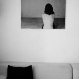 Udstilling af fotografiet Barndomshjem - 90 x 69. Et fotografi af fotograf Miss Holm. kunst fotografi, moderne, stilrent, sort hvid