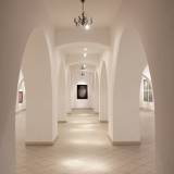 Gauss - 140 x 100 cm. Limited edition linoleumstryk af Marta Banaszak GAS CYLINDER linocut_exhibition