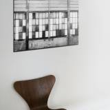 kunsttryk, fotografier, geometriske, grafiske, monokrome, arkitektur, mønstre, grå, hvide, blæk, papir, arkitektoniske, sort-hvide, bygninger, dekorative, design, interiør, bolig-indretning, Køb original kunst og kunstplakater. Malerier, tegninger, limited edition kunsttryk & plakater af dygtige kunstnere.