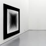 plakater-posters-kunsttryk, fotografier, giclee-tryk, new-media, abstrakte, geometriske, minimalistiske, monokrome, bevægelse, mønstre, videnskab, teknologi, sorte, grå, hvide, blæk, papir, abstrakte-former, smukke, sort-hvide, computer, terninger, kubisme, dansk, mørke, dekorative, design, digital, vandret, interiør, bolig-indretning, mandlig, moderne, nordisk, pixel, skandinavisk, Køb original kunst og kunstplakater. Malerier, tegninger, limited edition kunsttryk & plakater af dygtige kunstnere.