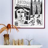 Revuebar | Kunsttryk | Monika Petersen | Gliceé Art Poster Print by Monika PetersenSize:  70cm x 70cmColour: Black/WhiteSigned and numbered Limited edition of 100Printed on 250g Matt quality art paperThe Raymond Revuebar in Soho London opened on 21 April 1958,  it offered traditional burlesque-style entertainment, which included strip tease, and was very popular with leading entertainment figures of the day. | Beauton Art Gallery kunsttryk, ekspressionistiske, figurative, illustrative, portræt, kroppe, humor, stemninger, mennesker, sorte, hvide, blæk, papir, samtidskunst, københavn, dansk, design, kvindelig, interiør, bolig-indretning, moderne, moderne-kunst, nordisk, plakater, tryk, skandinavisk, kvinder, Køb original kunst og kunstplakater. Malerier, tegninger, limited edition kunsttryk & plakater af dygtige kunstnere.