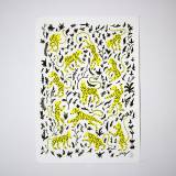 13 Tigers | Kunsttryk, Silketryk | Mormor | Beauton Art Gallery kunsttryk, silketryk, dyr, børnevenlige, figurative, grafiske, botanik, humor, mønstre, vilde-dyr, sorte, hvide, gule, blæk, papir, sjove, katte, samtidskunst, sød, dansk, dekorative, design, blomster, interiør, bolig-indretning, moderne, moderne-kunst, nordisk, plakater, skandinavisk, vilde-dyr, Køb original kunst og kunstplakater. Malerier, tegninger, limited edition kunsttryk & plakater af dygtige kunstnere.