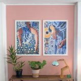 Act of Pattern, Studium | Plakater-posters-kunsttryk, Giclee-tryk | Aleksandra Kalisz | Beauton Art Gallery plakater-posters-kunsttryk, giclee-tryk, farverige, figurative, grafiske, portræt, kroppe, mønstre, religion, beige, blå, røde, hvide, gule, blæk, papir, smukke, samtidskunst, dansk, dekorative, design, kvindelig, blomster, interiør, bolig-indretning, kærlighed, naturlig, naturealistiske, nordisk, romantiske, skandinavisk, levende, kvinder, Køb original kunst og kunstplakater. Malerier, tegninger, limited edition kunsttryk & plakater af dygtige kunstnere.