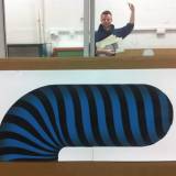 The Great Licking blue - 140 x 100 cm. Limited edition linoleumstryk af Marta Banaszak THE GREAT LICKING linocut_printing process