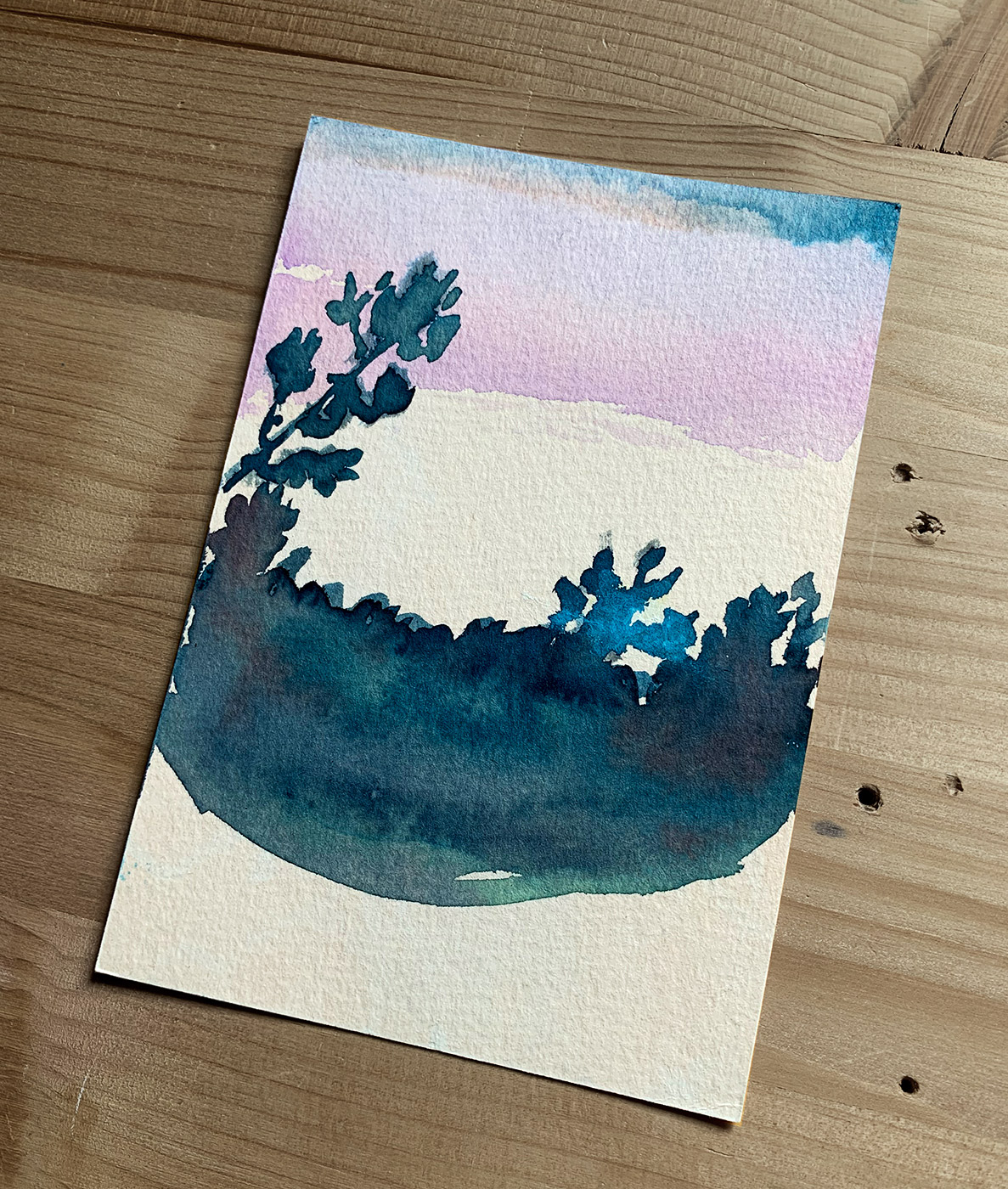 gouache-malerier, akvarel-malerier, abstrakte, æstetiske, landskab, minimalistiske, botanik, natur, mønstre, himmel, beige, blå, lillae, gouache, papir, akvarel, smukke, samtidskunst, dekorative, design, blomster, interiør, bolig-indretning, moderne, moderne-kunst, Køb original kunst og kunstplakater. Malerier, tegninger, limited edition kunsttryk & plakater af dygtige kunstnere.
