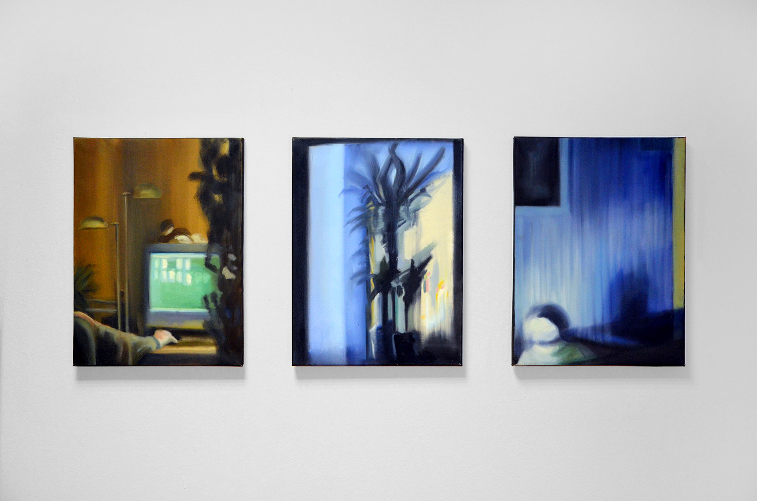 Vinduer IV | Malerier | Noemi Staniszewska | Beauton Art Gallery malerier, figurative, grafiske, arkitektur, kroppe, hverdagsliv, mønstre, sorte, brune, grønne,  bomuldslærred, olie, arkitektoniske, smukke, bygninger, samtidskunst, dekorative, design, interiør, bolig-indretning, moderne, moderne-kunst, vinduer, Køb original kunst og kunstplakater. Malerier, tegninger, limited edition kunsttryk & plakater af dygtige kunstnere.